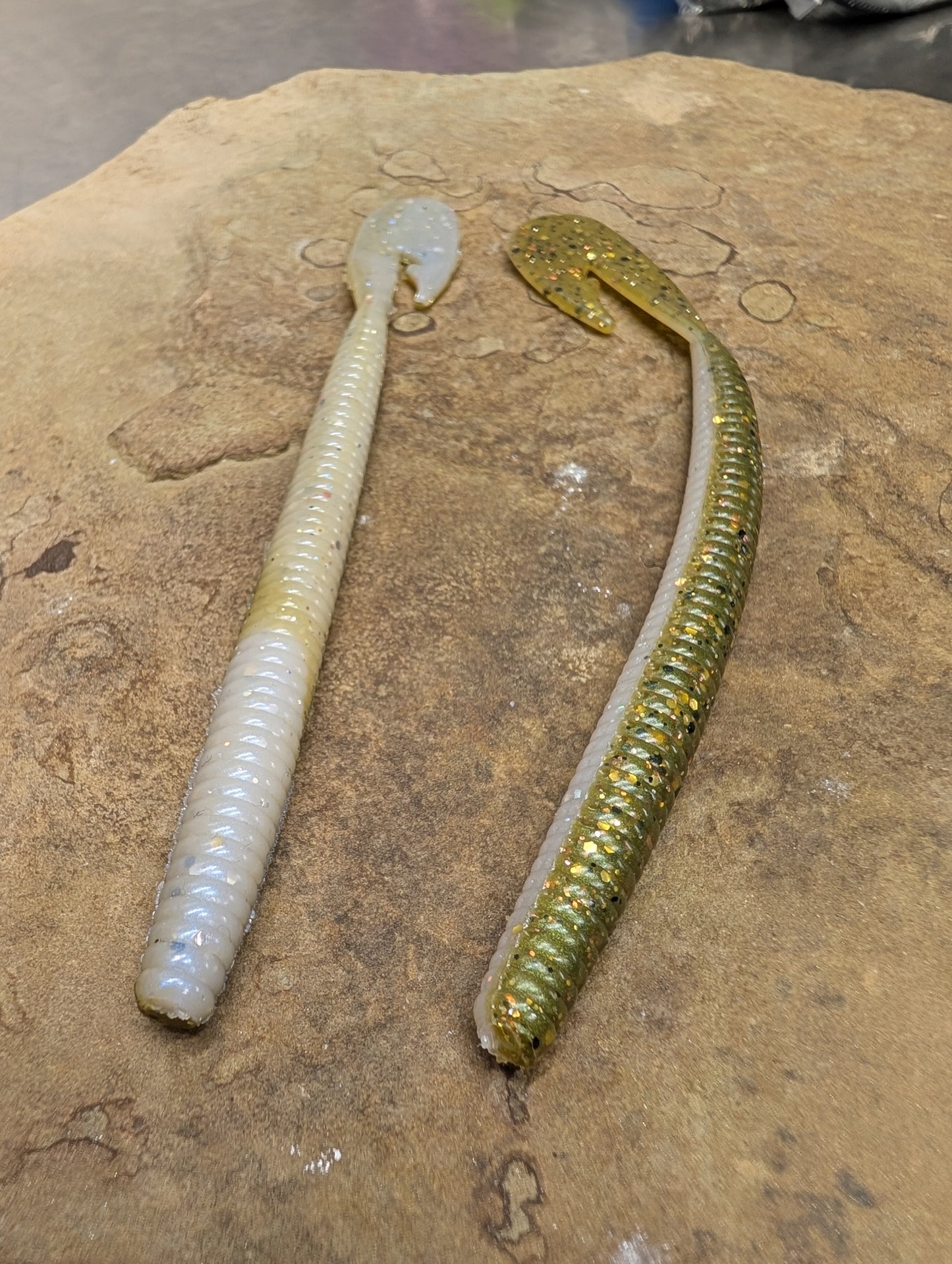 5.75" Assault Worm (Pack of 6)