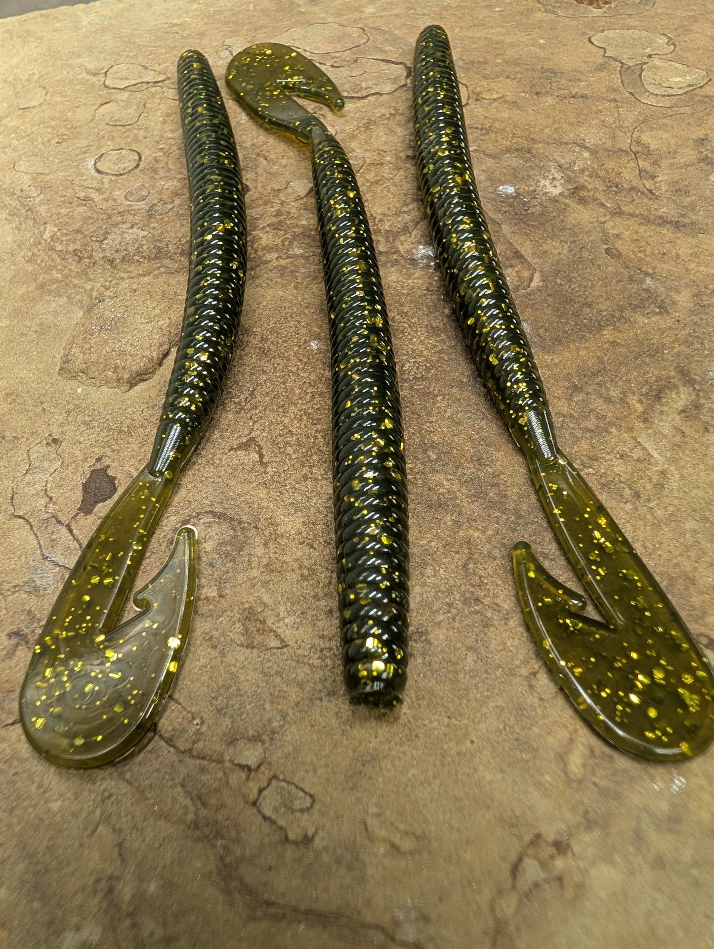 5.75" Assault Worm (Pack of 6)